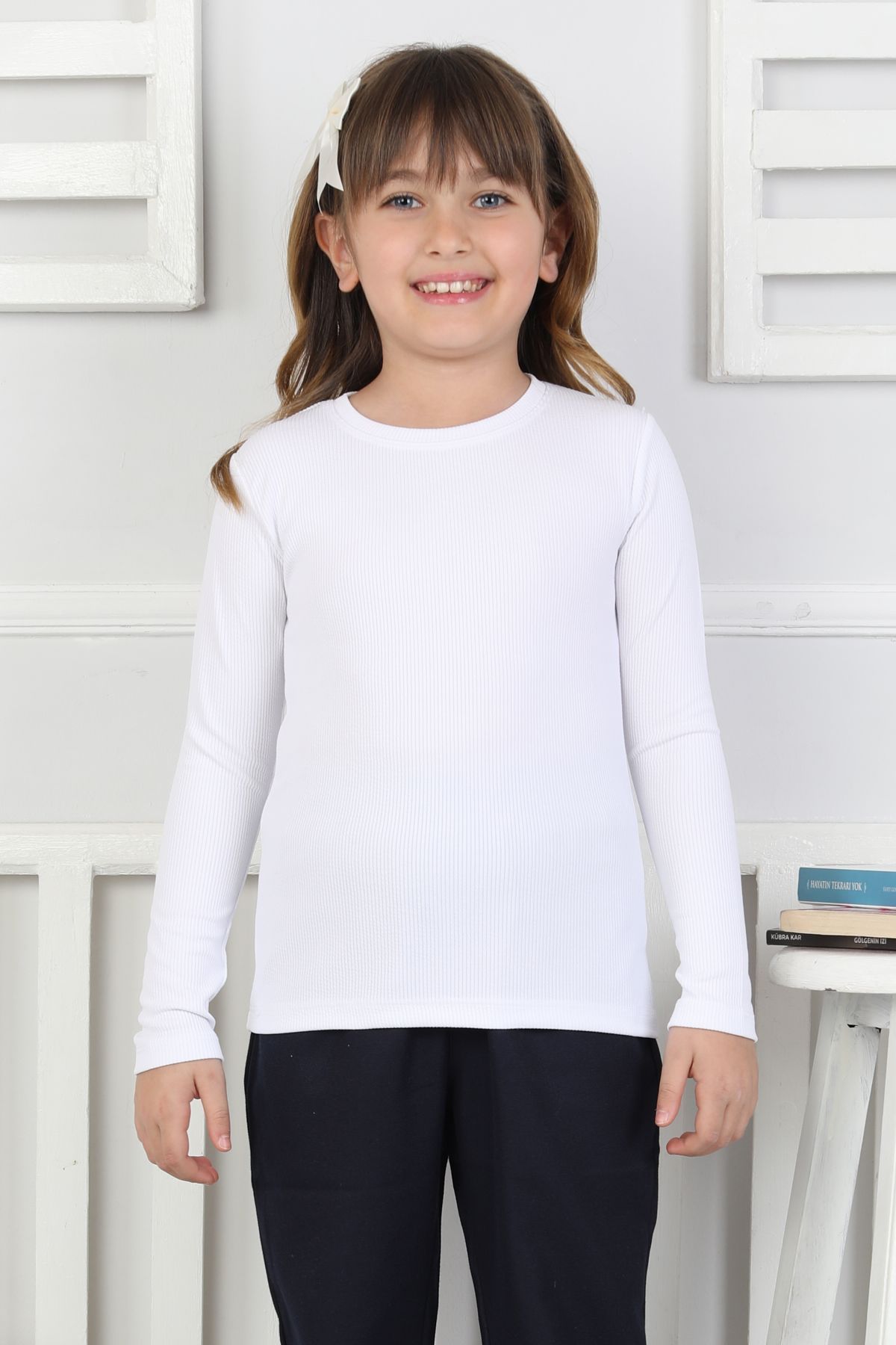 OKUL ORTA UZUN KOL DÜZ BODY (BUZZY KUMAŞ) – BEYAZ