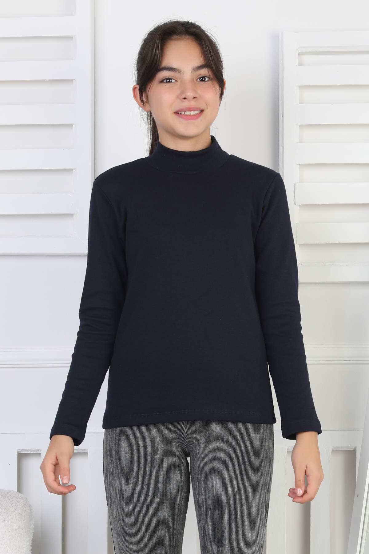 İNTERLOK ORTA DÜZ YARIM BALIKÇI – LACİVERT İNTERLOK ORTA DÜZ YARIM BALIKÇI – LACİVERT