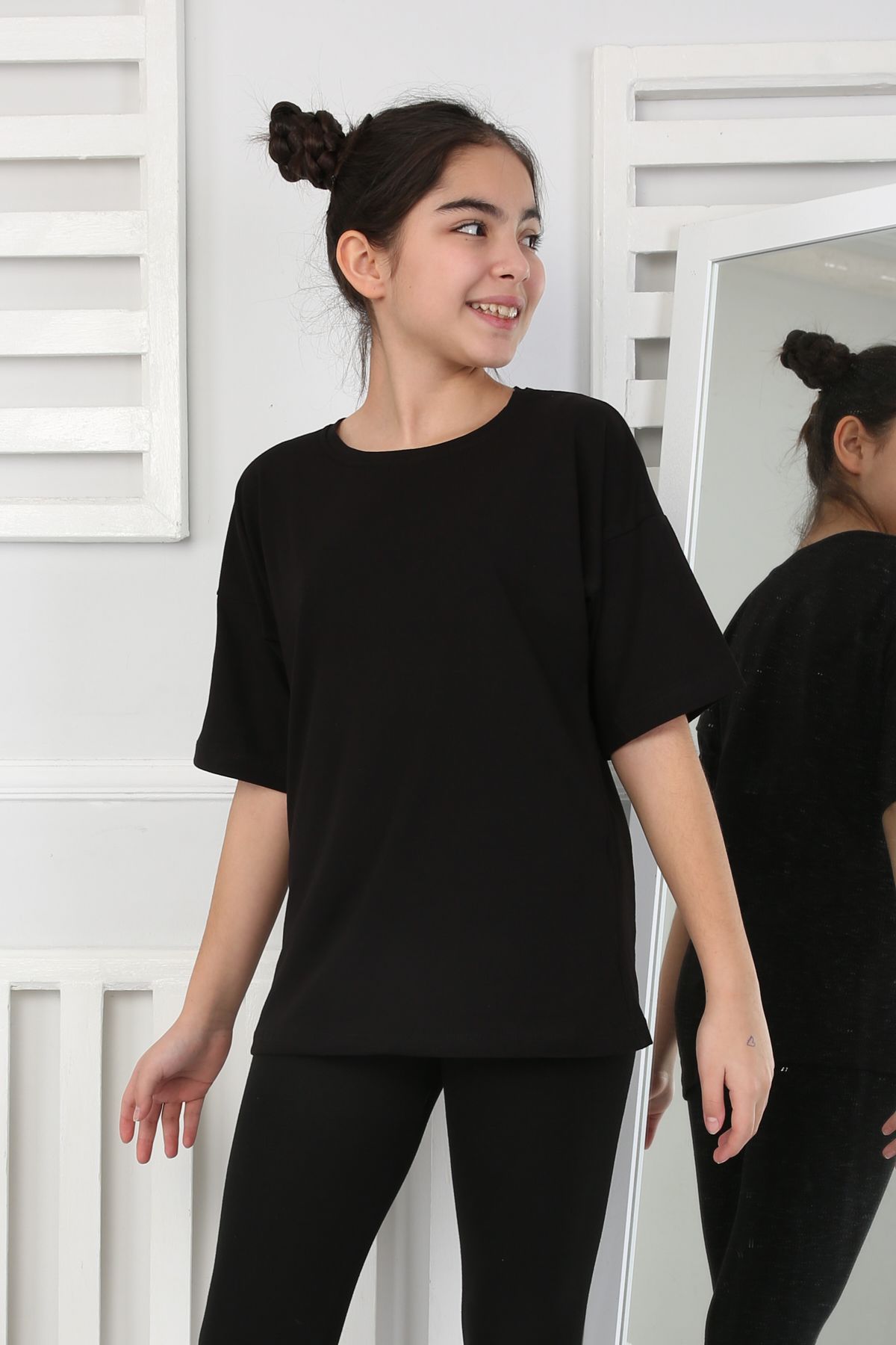 OVERSİZE DÜZ TSHİRT – SİYAH